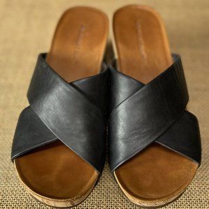 CHOCOLAT BLU BLACK WEDGES 6